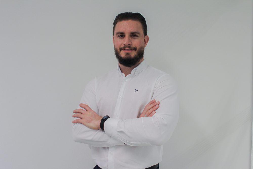 Gustavo Meurer, Supervisor jurídico e responsável pela gestão de uma das áreas do departamento.